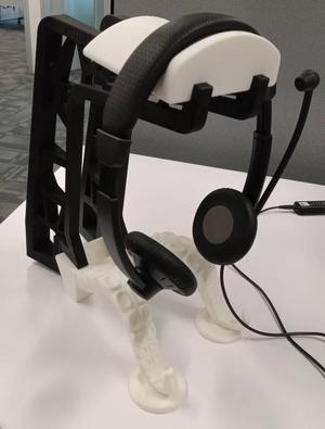 Tentacle Headphone and Phone Stand - REWORK
