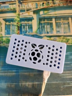 Raspberry Pi Zero 2 W fan case with hex and pi logo