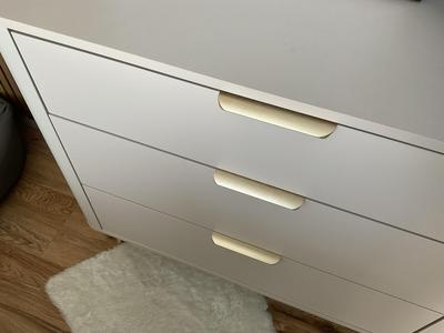 Schubladenhalterung für Komode