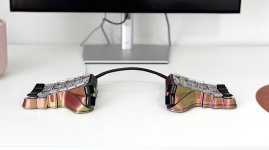 Limbo: Ergonomic Keyboard