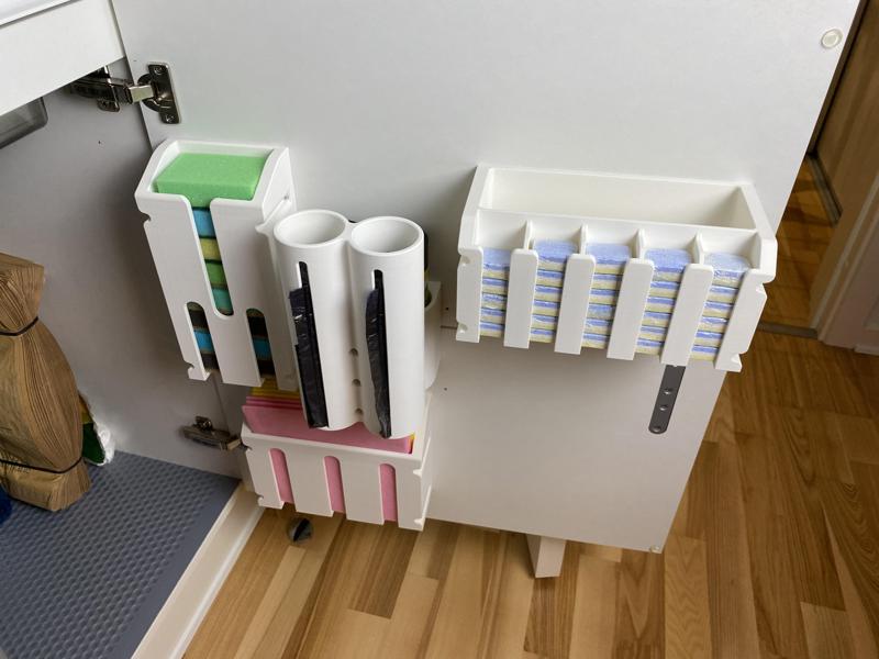 Kitchen cabinet bundle organizer