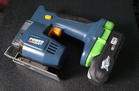 Ferrex 20v battery To Powercraft (and maybe others) adapter.