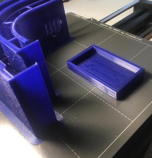 battery dispenser with lid new v2 lid