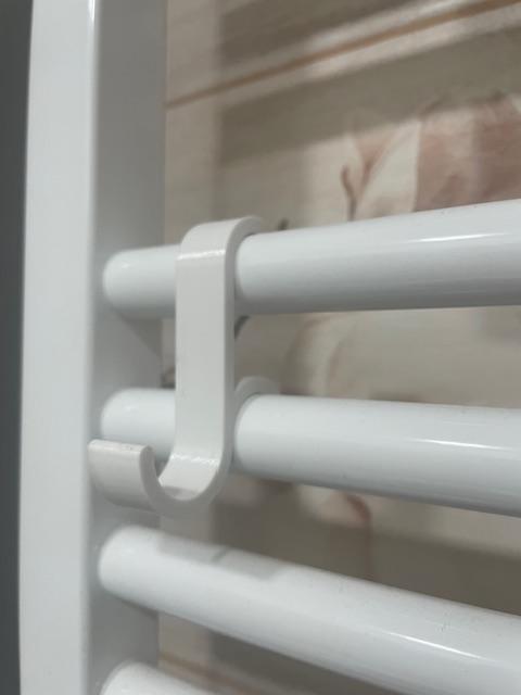 držák na žebříkové topení / radiator heater towel holder