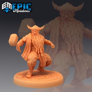 Adventurer Dwarf Fighting / Dwarven Warrior / Hammer Fighter