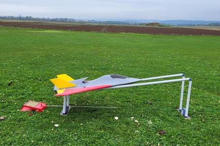 RC bungee launch ramp (Flitsche)