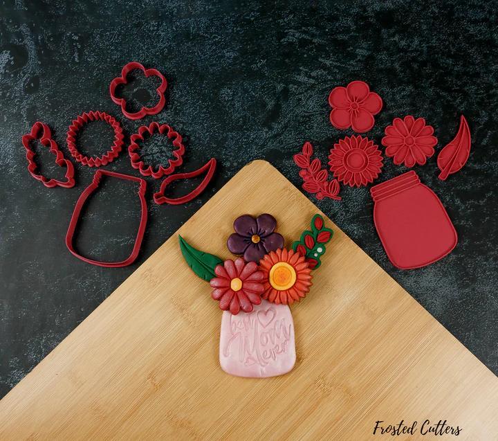 Mason Jar with flowers for Mother's Day cookie cutters with stamps