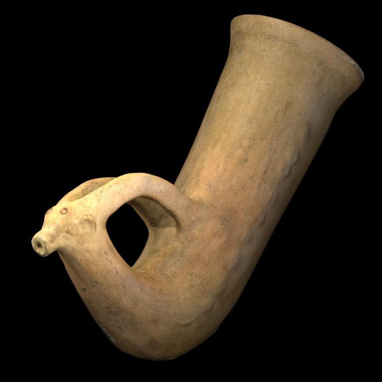 Rhyton; Drinking vessel