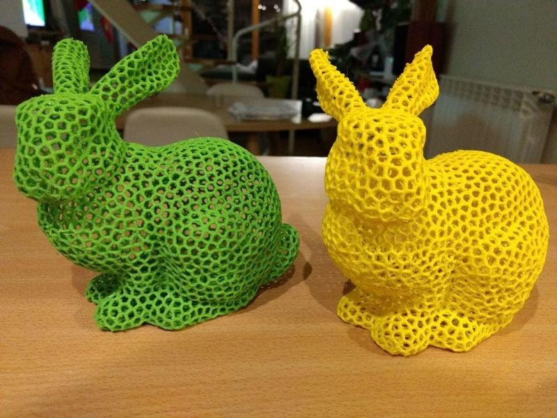 Easter Bunny Voronoi with support. Lapin Voronoi avec support
