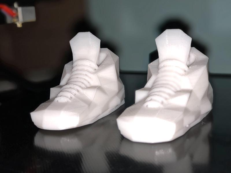 How to make Sneakers In SelfCAD