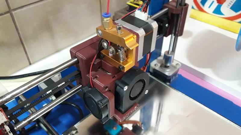 Extrusor ALOSI EVO II (ION Robotica Aplicada)