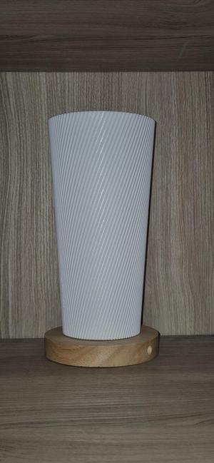 Table shelf lamp