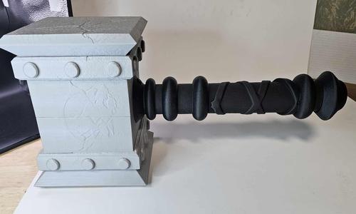 WORLD OF WARCRAFT DOOMHAMMER.