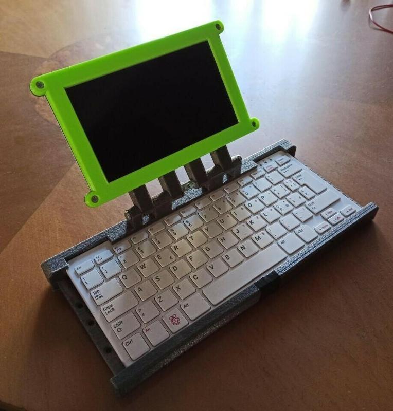 Raspberry Pi 400 Display Mount