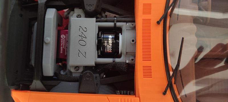 Sakura 240Z engine cover