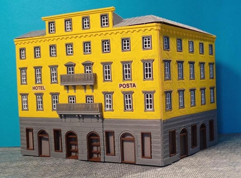 City House / Hotel in H0 / HO