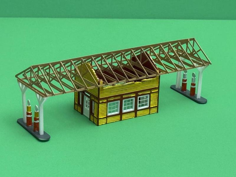 1928 era GAS STATION 1:87 HO SCALE