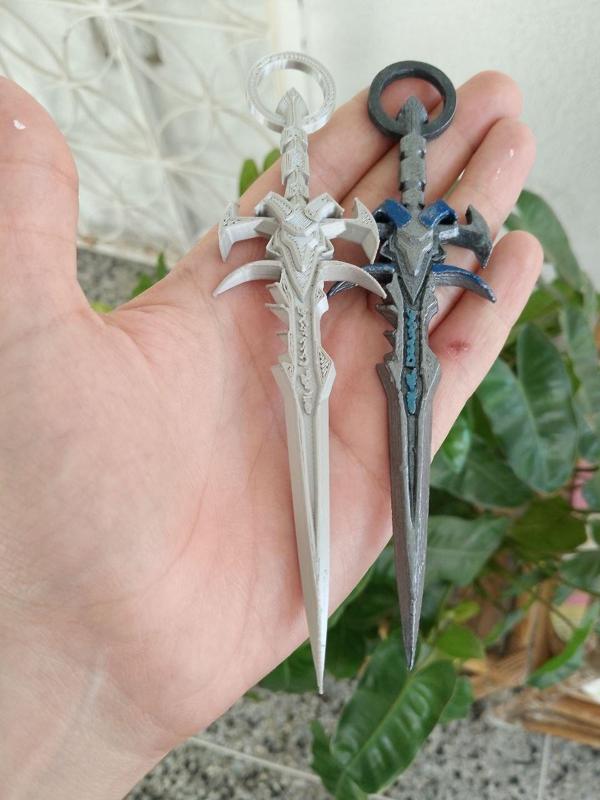 Frostmourne Sword Pendant and Word of Warcraft Key Ring