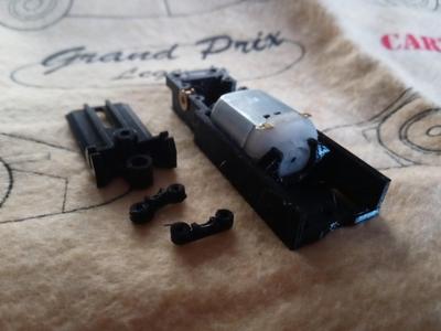 Universal Slot chassis