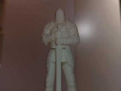 Cavaliere in armatura pesante