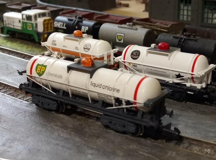N Gauge Bogie Chlorine Tank Wagon