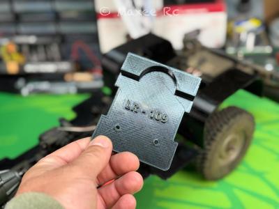 BRX02 Land Rover Series III 109 Center Cover Boom Racing