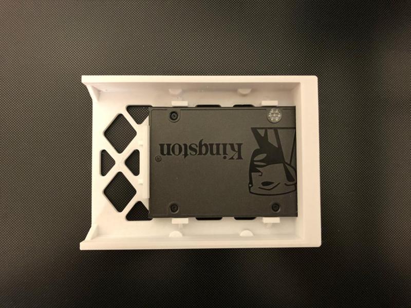 3.5 ″ adapter for 2.5 ″ SSD