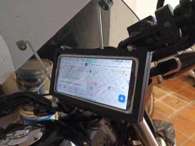 Telephone holder for motorcycle/bicycle.