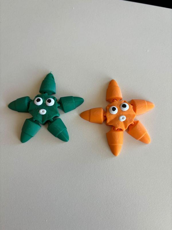 Flexi funny starfish keyring pendant