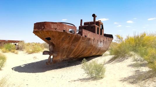 Sand Ship H.E.S. Rusti boi!