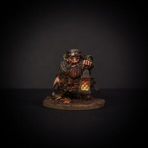 Dwarf Adventurer Jannick Lightgaard