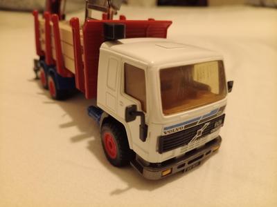 Siku Volvo FL10 Airbox Intake