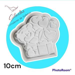 bear with box of hearts