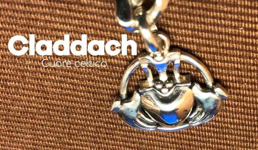 Charm in argento claddagh - cuore celtico