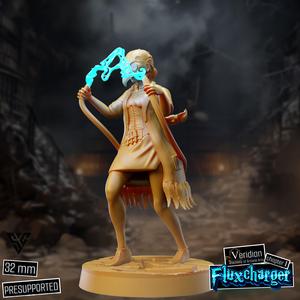 Humanoid Female, Laborant, Attack pose