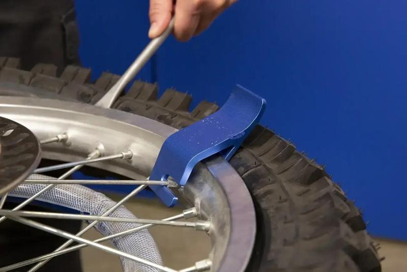 Motorcycle  Tire Bead Tool