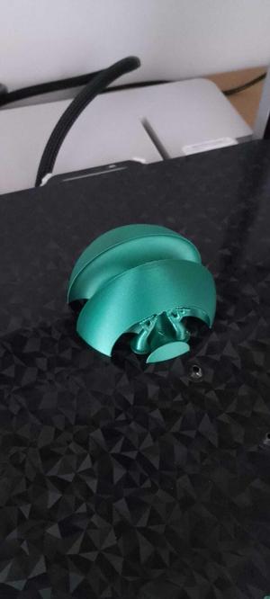 articulated ball/joint ball