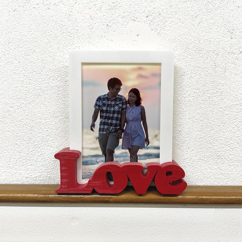 Love Portrait Holder