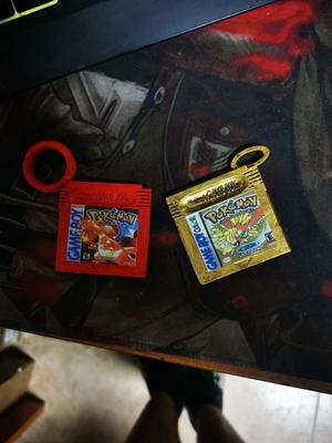 Pokémon cartridge keychain