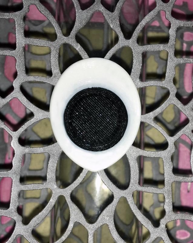 UNUKO Pua Nido 26X31MM GUITAR PICK BY EXIMIENTA PLA - TPU DUAL EXTRUDER 3D