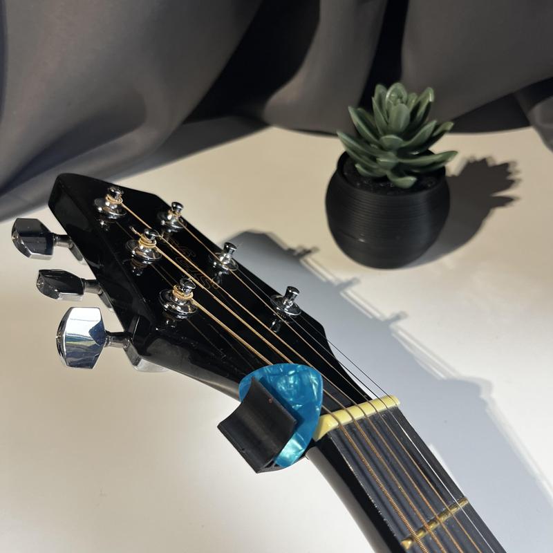 GUITAR PICK HOLDER