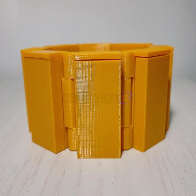 Classic Wearable Webshooter (with removable cartridges)