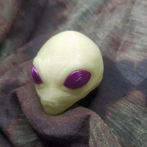 Alien Grinder with storage