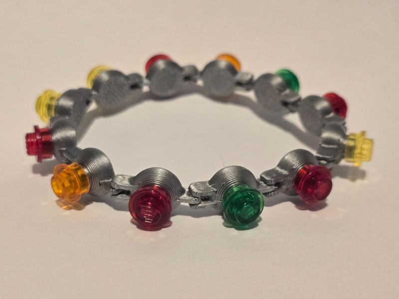 Necklace/bracelet  for brick/l ego pieces