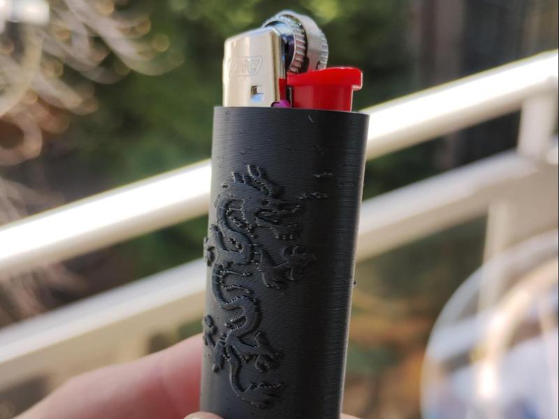 Lighter cover - chinese dragon