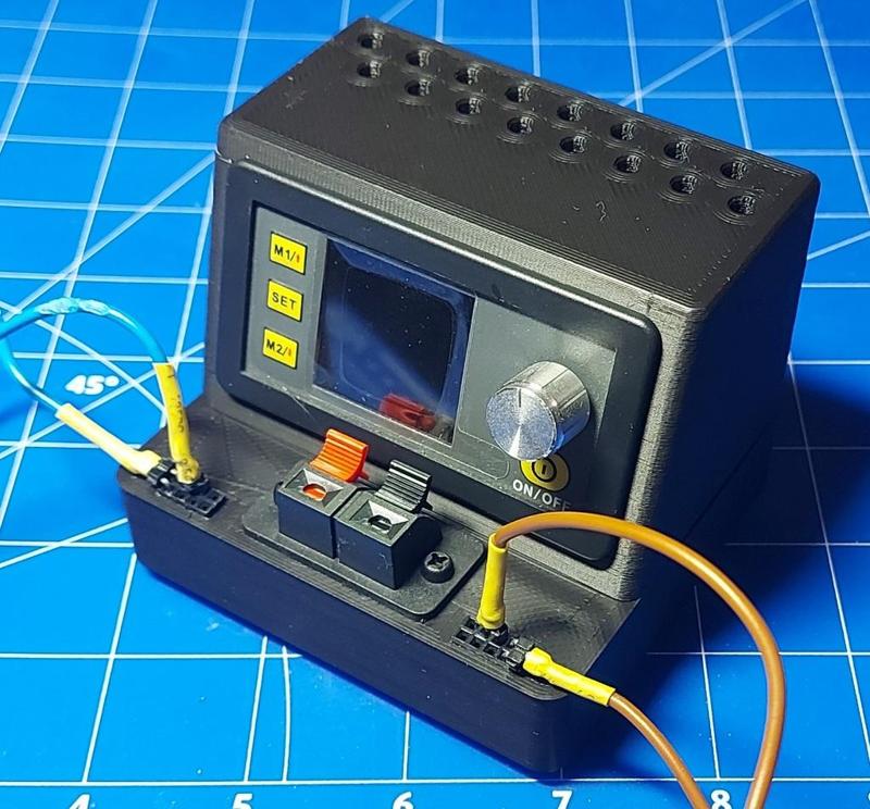Tiny, simple desktop power supply case