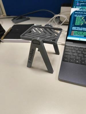 AmiAire phone stand   
