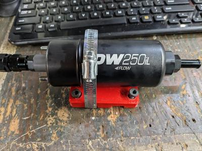DeatschWerks Fuel Pump Mount DW250iL hose clamp/zip tie mount   