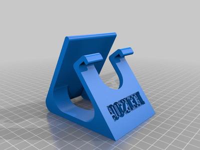 Herzog iPhone Stand