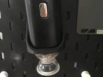 A support for a filament bag vacuum pump